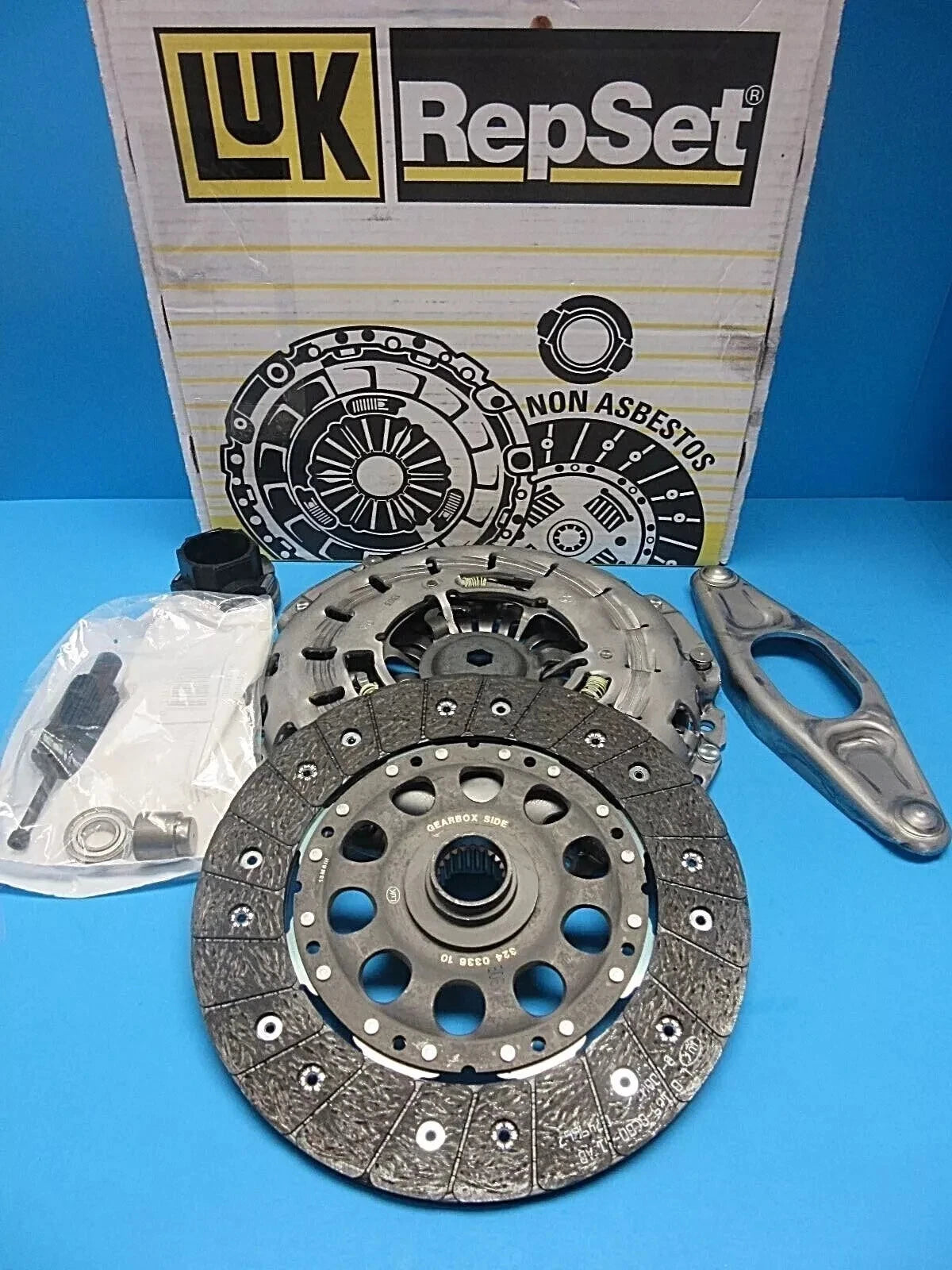 Clutch Kit LUK BMW OEM# 21207587368 128i 325Ci 325i 328i 328i xDrive 528i Z4 SMG